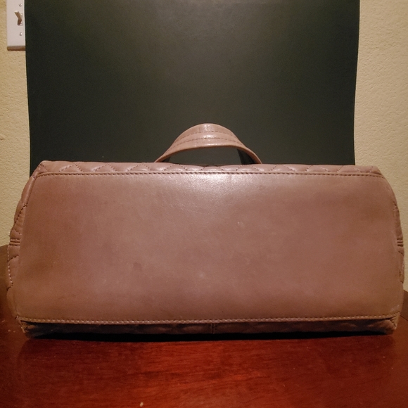 L.A.M.B. Bag by Gwen Stefani - Picture 5 of 7